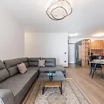 Apartment Hill Side By Ps *