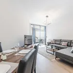 Apartment Hill Side By Ps *