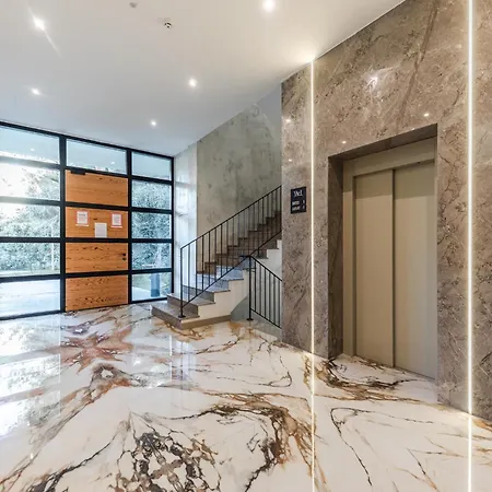 Hill Side Suite By Premium Selection *