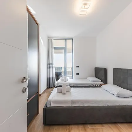 Hill Side Suite By Premium Selection